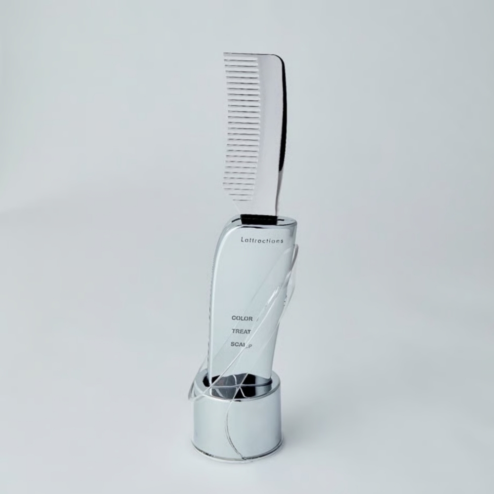 Lattractions Global Permeates Comb